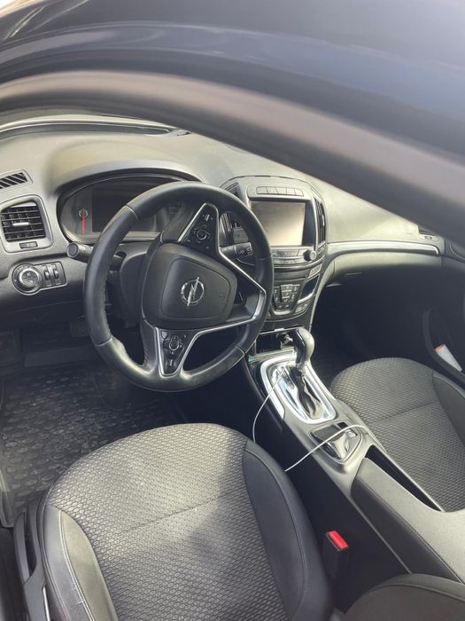 De vanzare opel insignia