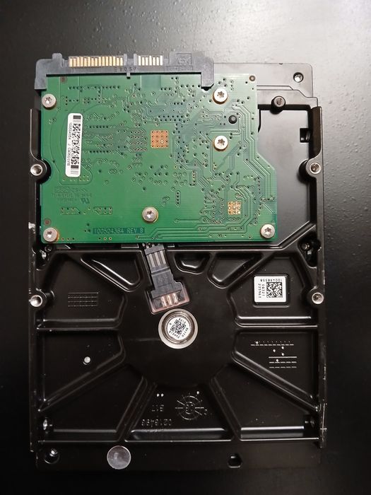 Жесткий диск 320 ГБ HDD