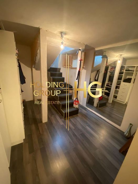 Продава се Четиристаен апартамент в Варна, Център - 125 кв.м за 2320 €/кв.м - Снимка #2