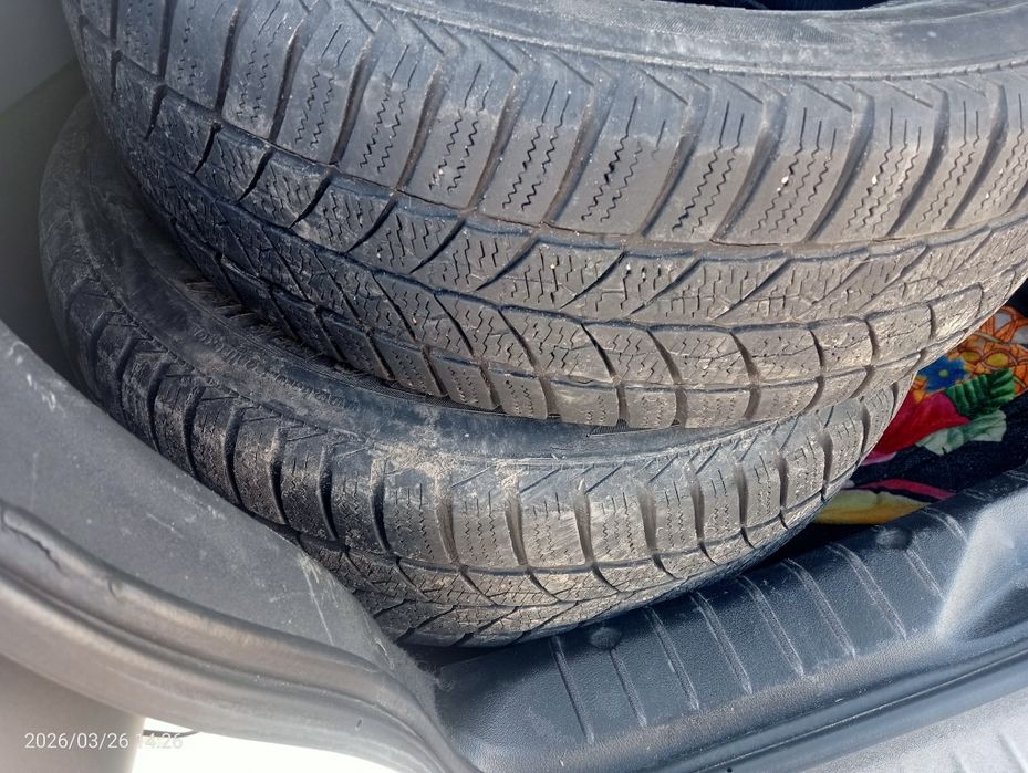 Продам 4 балона на 15