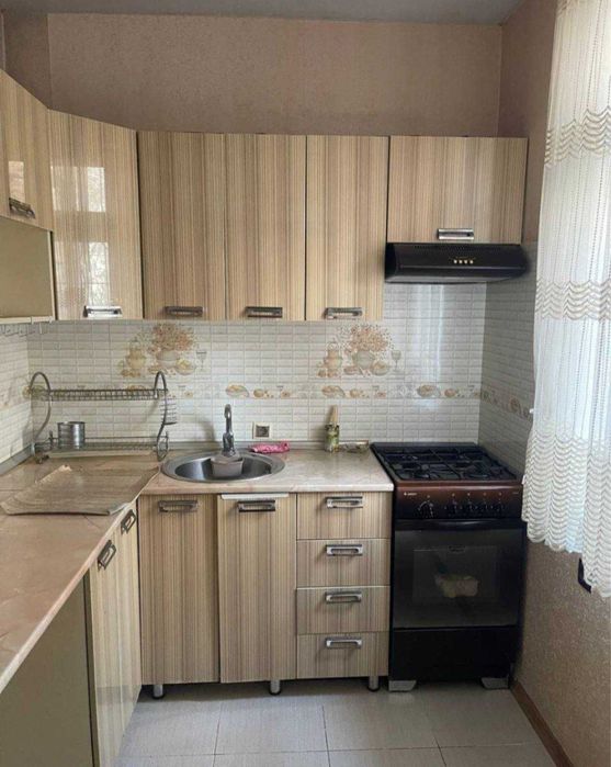 Метро Чиланзар продается 3/1/4 квартира