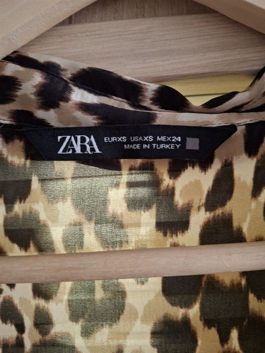 Ефирна рокля тип риза ZARA