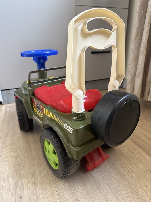 Автомобиль детский