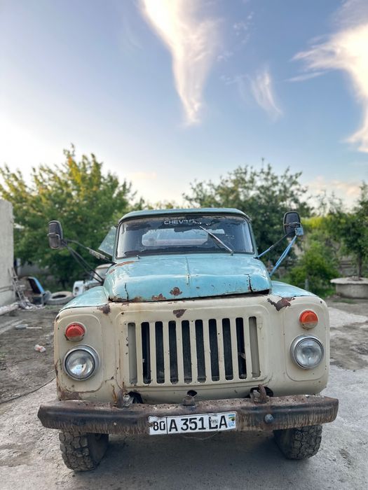 GAZ 53 1989 yil ishlab turgan holatda