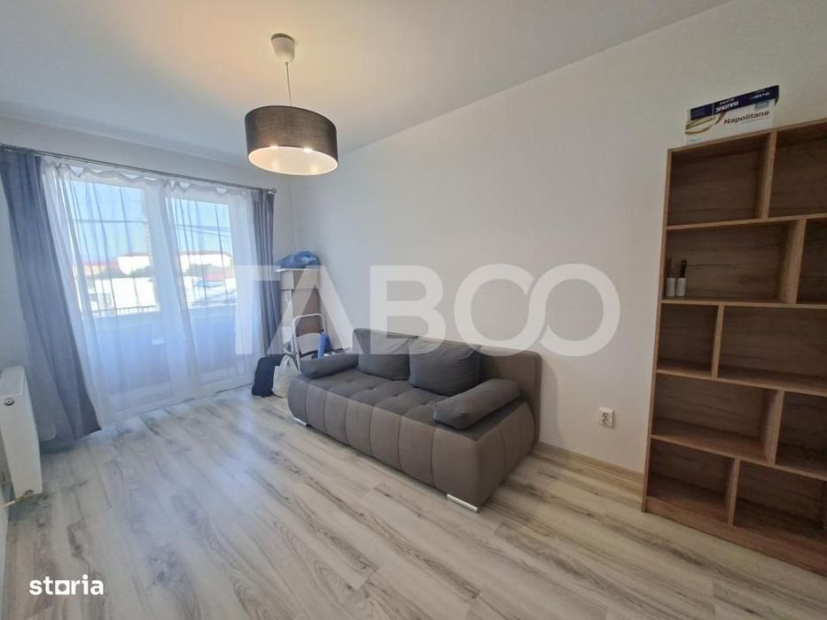 Apartament la parter inalt -3 camere balcon parcare Turnisor