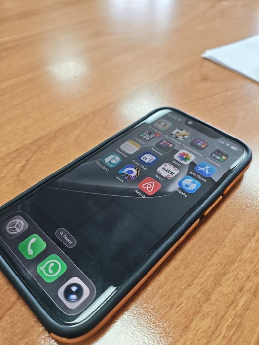 Продам Iphone 16e 128Гб