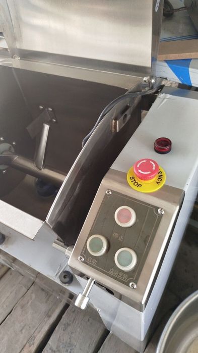 Meshalka qattiq xamir uchun qoradigan Testo Meshalka Мишалка mikser