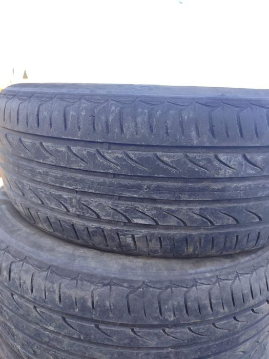 Продам резину R16