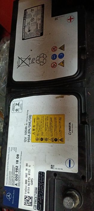 Продавам акумулатор Бош 12v105 ah,950 A