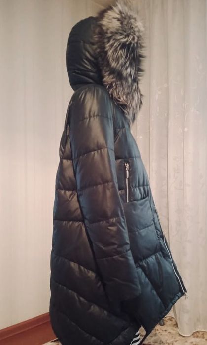 Пуховик   зимний  продам