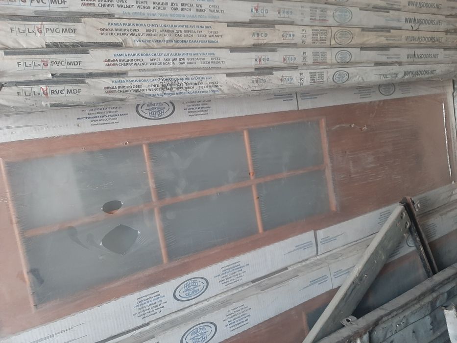 Продам двери новые