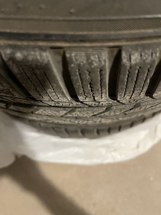 KUMHO Wintercraft R18, 245/40