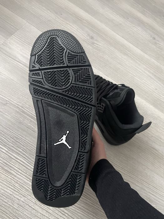 jordan 4 Black Cat