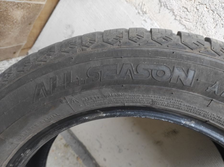 Всесезонни гуми 225/60 r17 2бр.