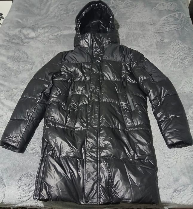 Продам демисизонную куртку