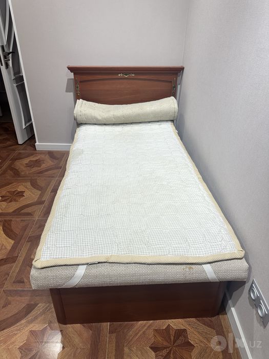 продается кровать