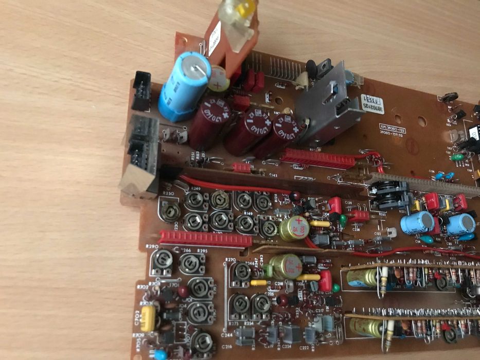 placa  casetofon grundig cb230