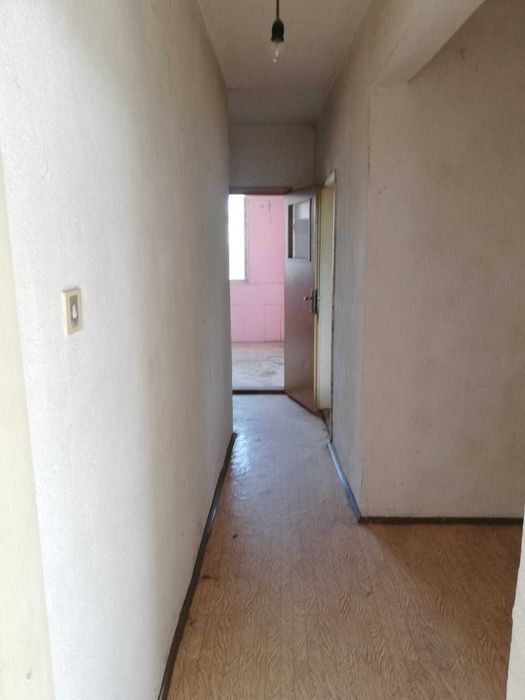 Продава се Тристаен апартамент в Казанлък - 93 кв.м за 1237 €/кв.м - Снимка #3