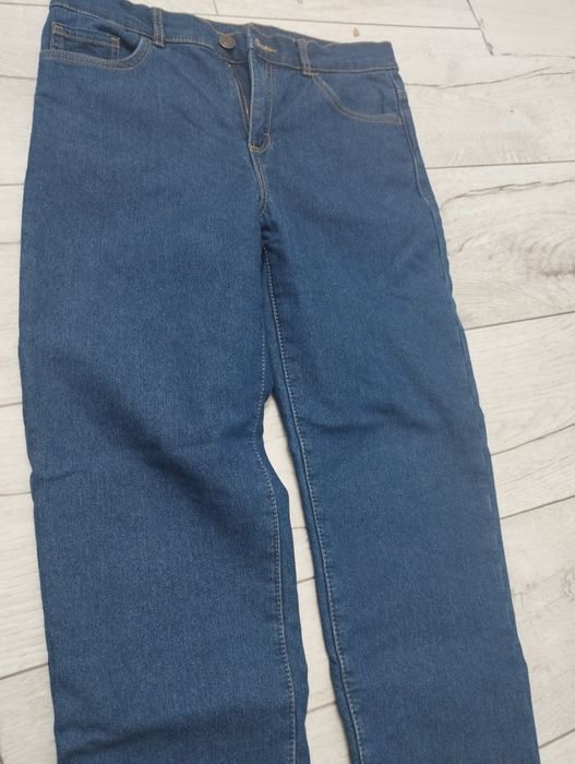 Одежда подростковая безрукавка, джинсы