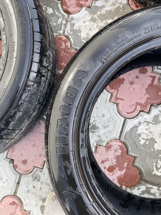 Шины летние 215/55/17