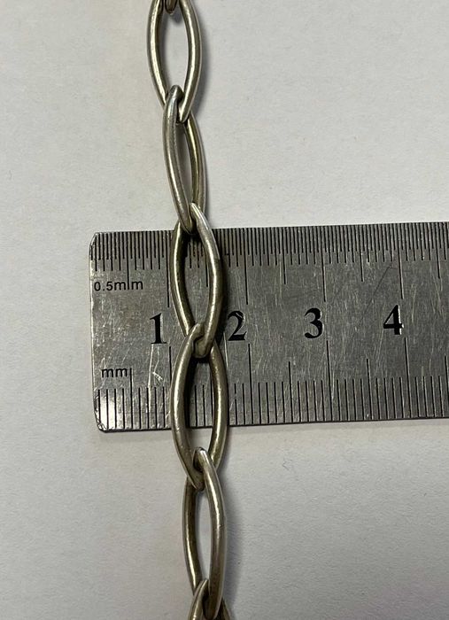 Сребърна гривна 8.8гр.21см.