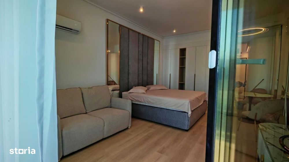 Studio spatios cu balcon mare si vedere laterala la mare in Tomis Vila