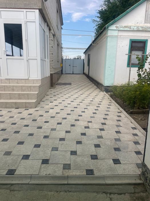 Укладка брусчастки