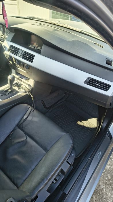 BMW Seria 5 E61 520D