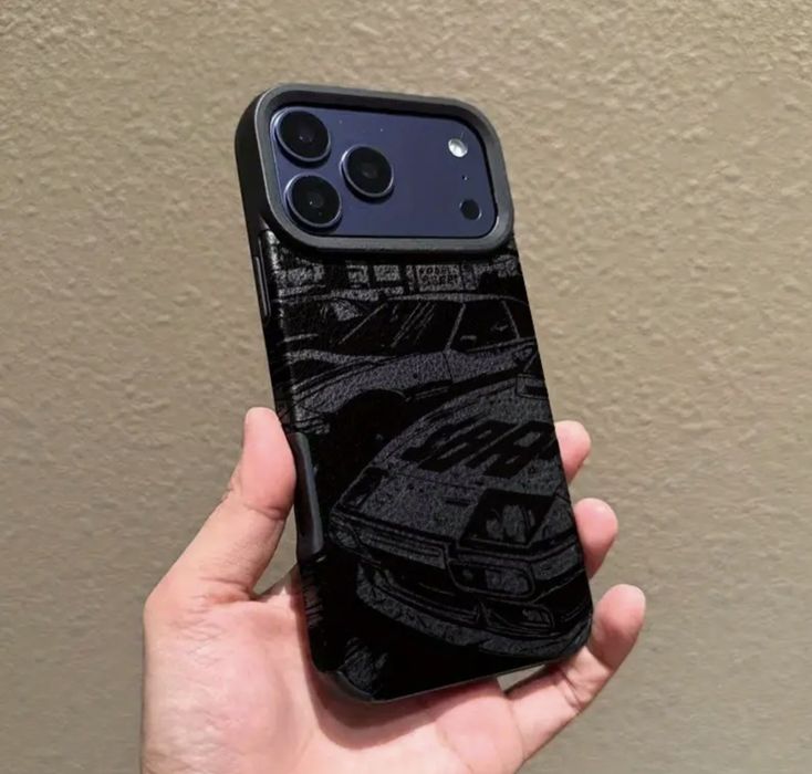 Чехлы на iPhone 17 pro max