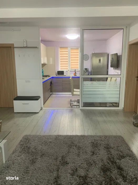 Apartament de vanzare 3 camere, bloc nou, zona linistita, Floresti