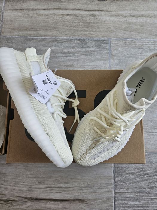 Yeezy boost 350 v2