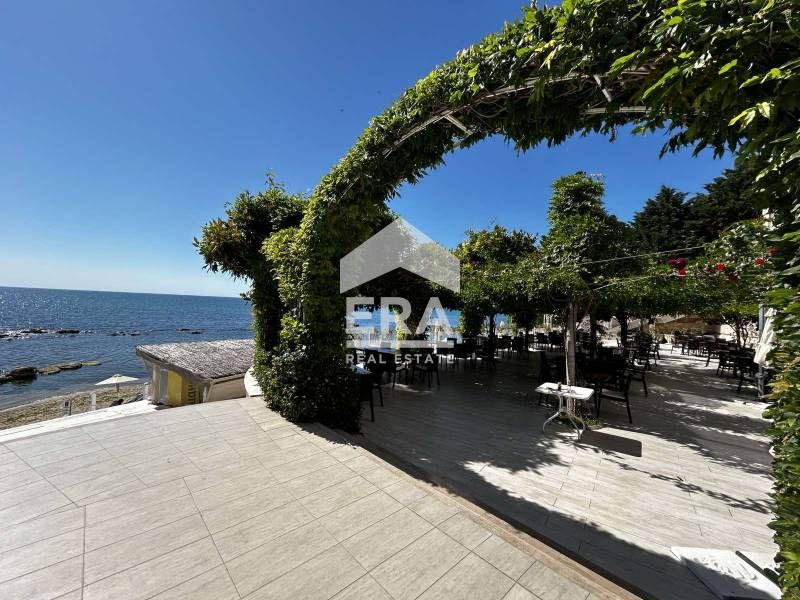 Продава се Двустаен апартамент в Варна, Чайка - 66 кв.м за 2357 €/кв.м - Снимка #2