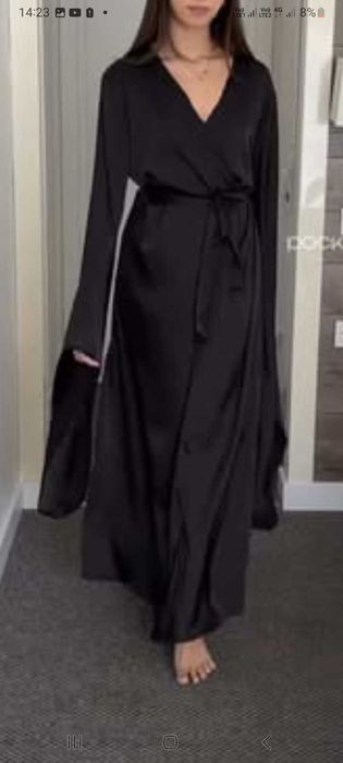 Длинный шелковый халат