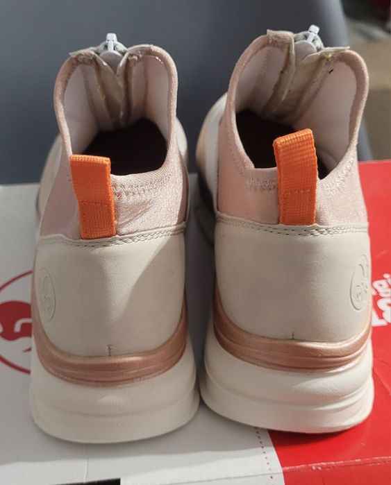 Sneakersi Rieker Antistress marimea 38
