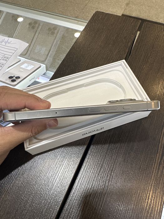 iPhone 16 Pro , 1tb, 90%