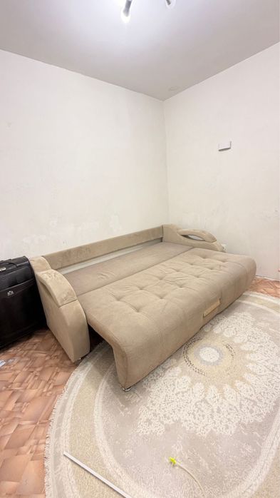 Продам диван в хорошем состоянии