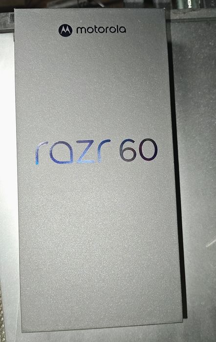 СУПЕР ПРОМОЦИЯ на Motorola rMotorola Razr 60 5G 256GB 8GB RAM Dual