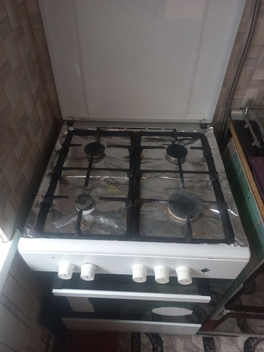 Газ плита б/у рабочий