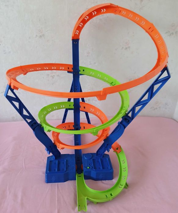 Hot wheels писта