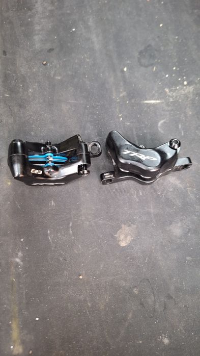 Vand etrieri frane bicicleta trp in 4 pistoane