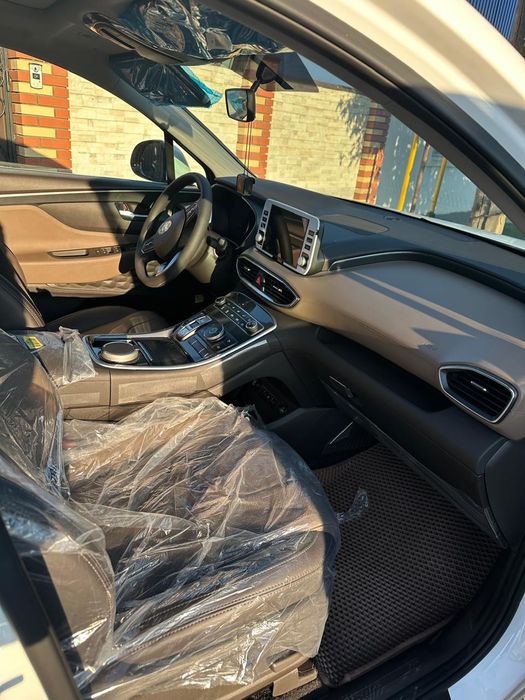 Продам HYUNDAI santa fe