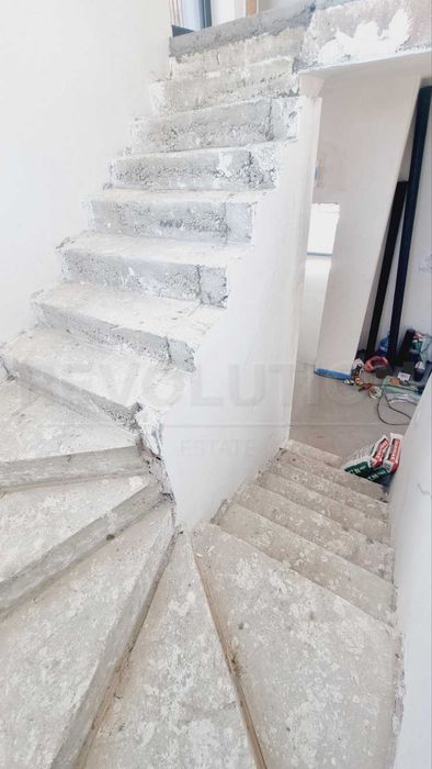 Продава се Къща в с. Бистрица, Област София-град - 361 кв.м за 2078 €/кв.м - Снимка #9