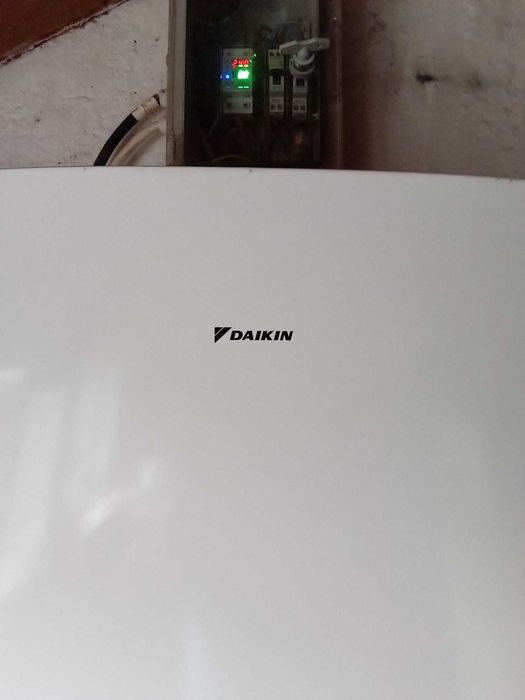 Daikin Altherma 3 RW - 8 kw monofazica tip aer - apă
