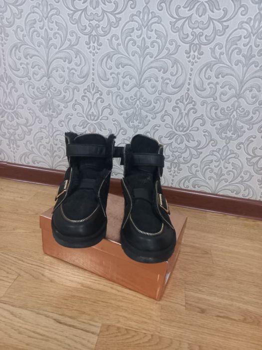 Сапожки женские зимние