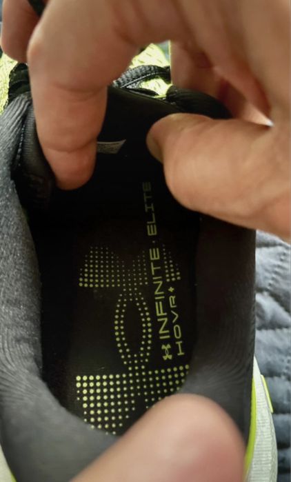 Under Armour Infinite Elite