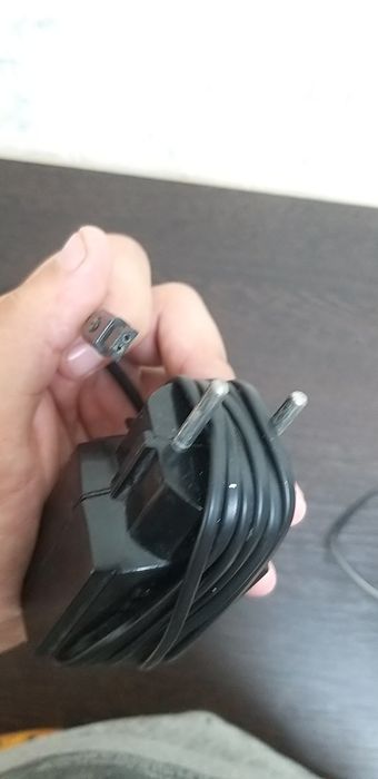 Продам зарядники