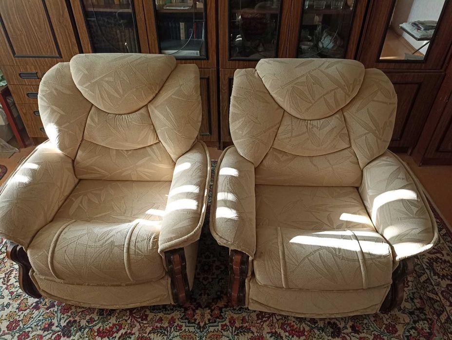 Продам кресла, для дома, диван, мебель, подарки.