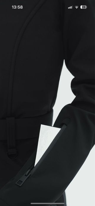 Нов ски гащеризон на марката zara