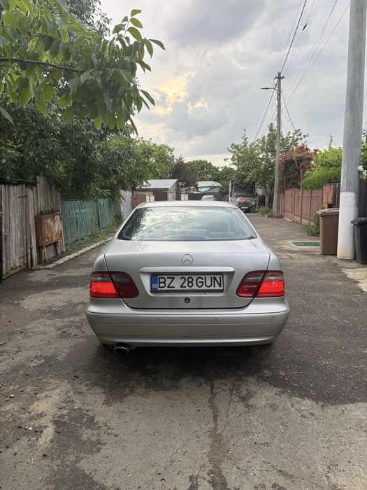 MERCEDES-BENZ CLK-Class 2000 — imagine 4