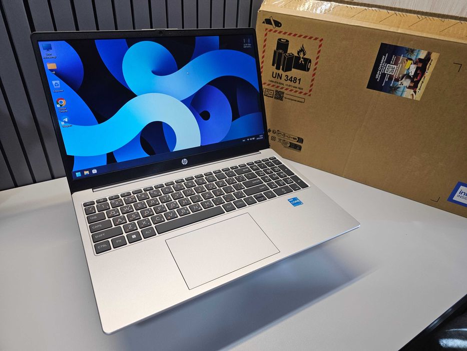 ПРОДАМ HP 250-G10 Быстрый Ноутбук Core™i3-1315U/8GB/256SSD/15.6"HDLED.